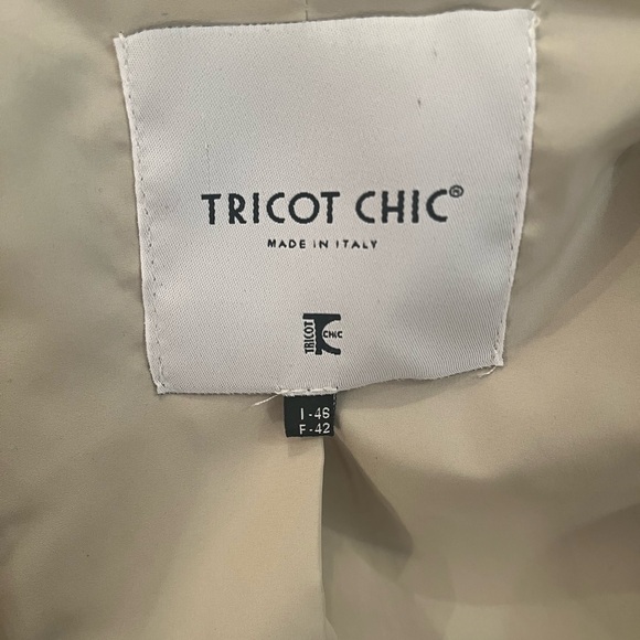Tricot Chic Jacket. - Picture 14 of 16